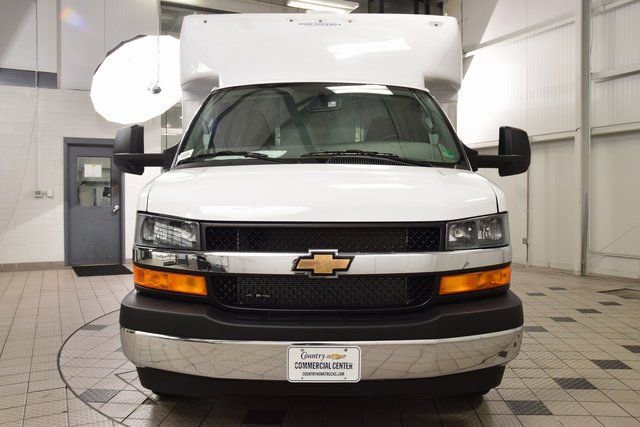 New 2025 Chevrolet Express 4500 w/ Power Convenience Package RWD image 2