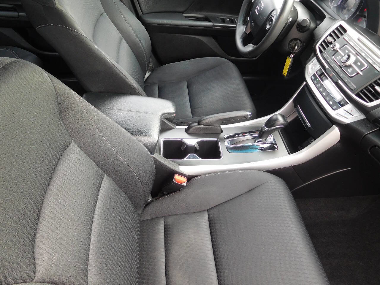 Used 2014 Honda Accord Sport image 17