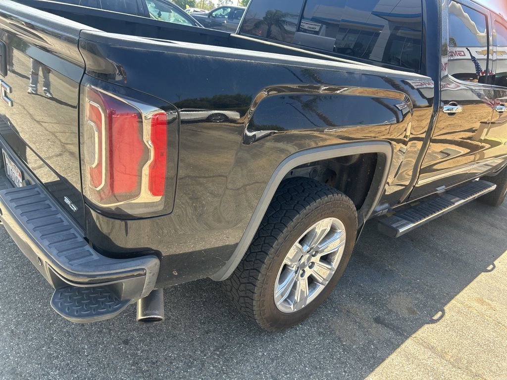 Used 2018 GMC Sierra 1500 SLT AWD/4WD image 17