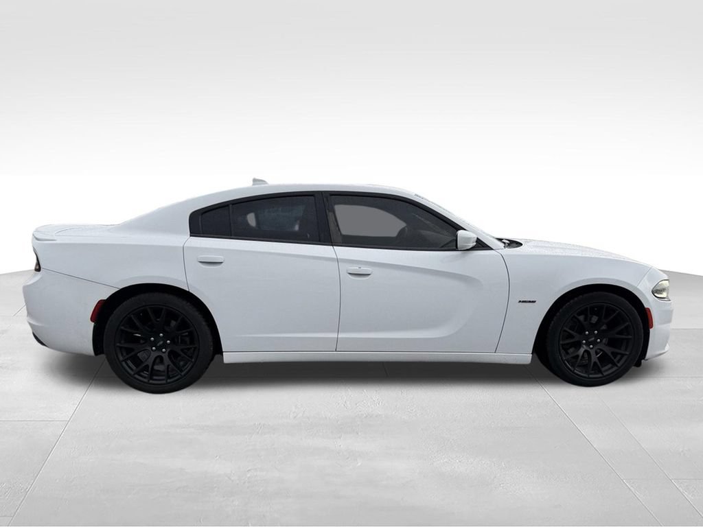 Used 2018 Dodge Charger R/T RWD image 27