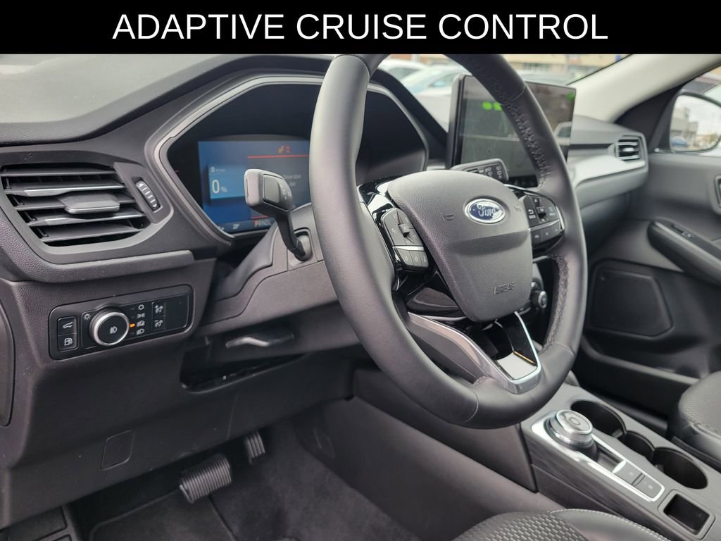 Used 2024 Ford Escape SE image 17