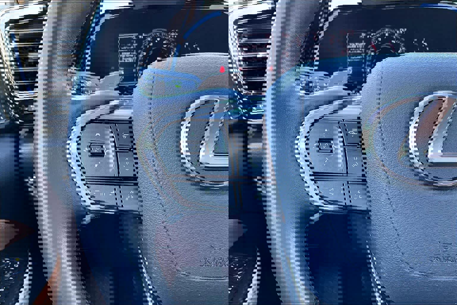 Certified 2025 Lexus NX 250 FWD w/ Premium Package image 23