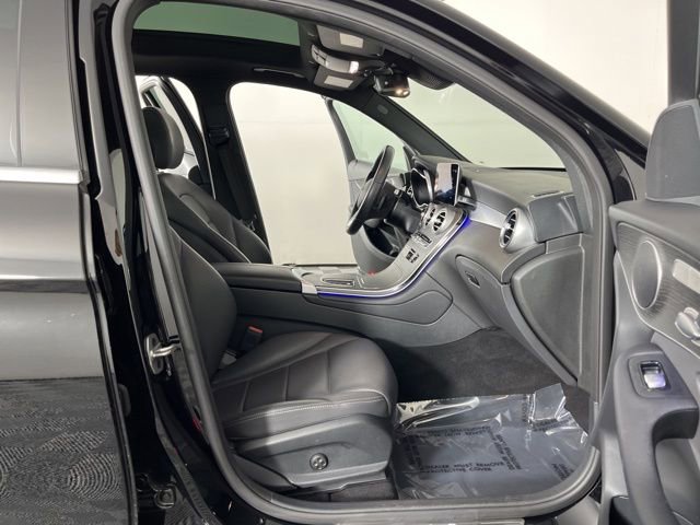 Used 2022 Mercedes-Benz GLC 300 image 40