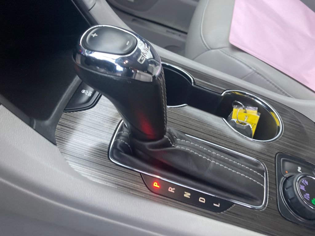 Used 2019 GMC Acadia SLT w/ LPO, Floor Liner Package image 31