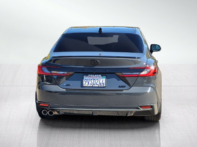 Used 2025 Toyota Camry XSE FWD image 5