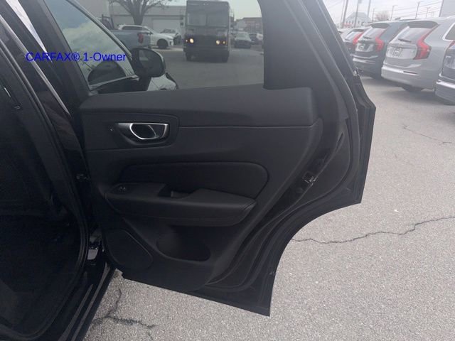 Certified 2023 Volvo XC60 B5 Plus w/ Climate Package image 8