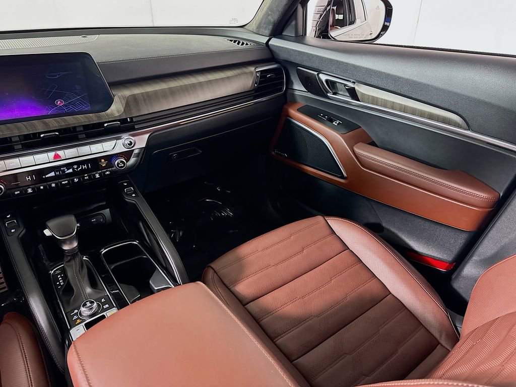 Used 2025 Kia Telluride SX Prestige image 25