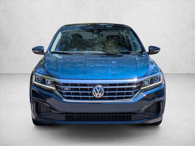 Used 2020 Volkswagen Passat 2.0T R-Line FWD image 2