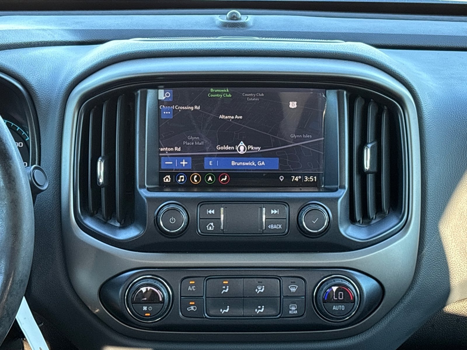 Used 2019 Chevrolet Colorado Z71 image 4