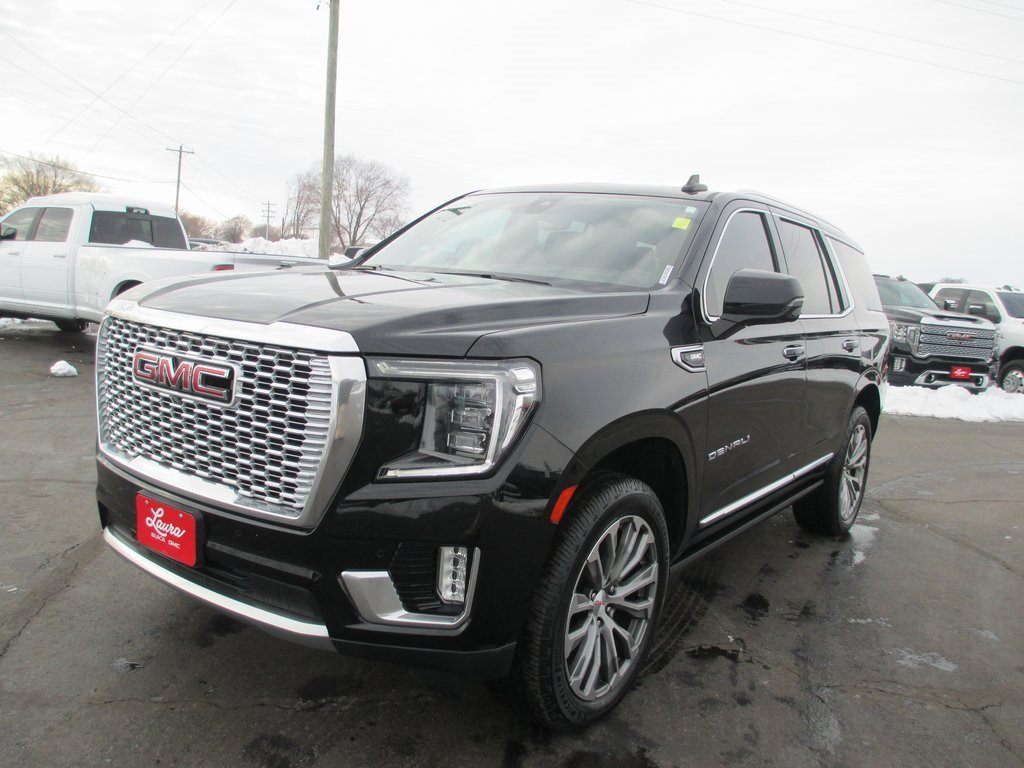 Used 2021 GMC Yukon Denali w/ Denali Premium Package image 10