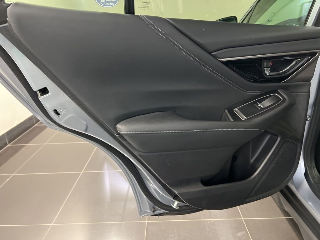 Used 2020 Subaru Outback Limited w/ Popular Package #2 AWD/4WD image 34