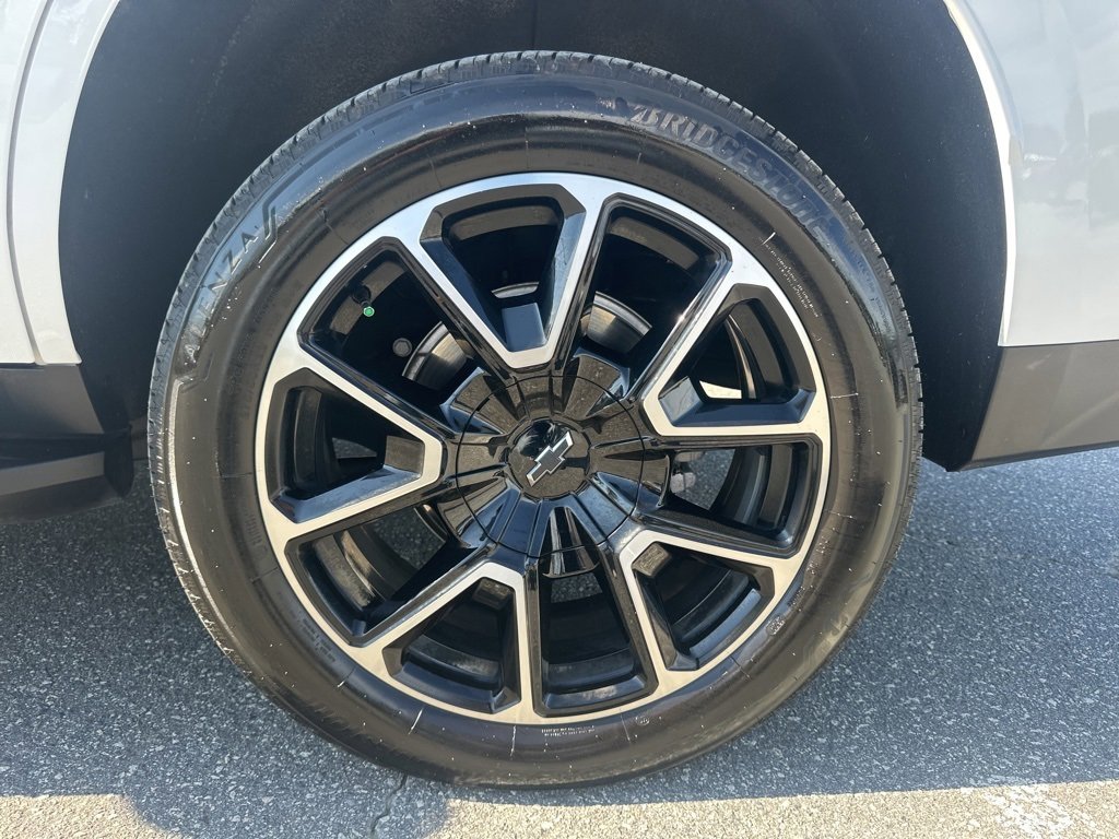 Used 2024 Chevrolet Tahoe RST image 35