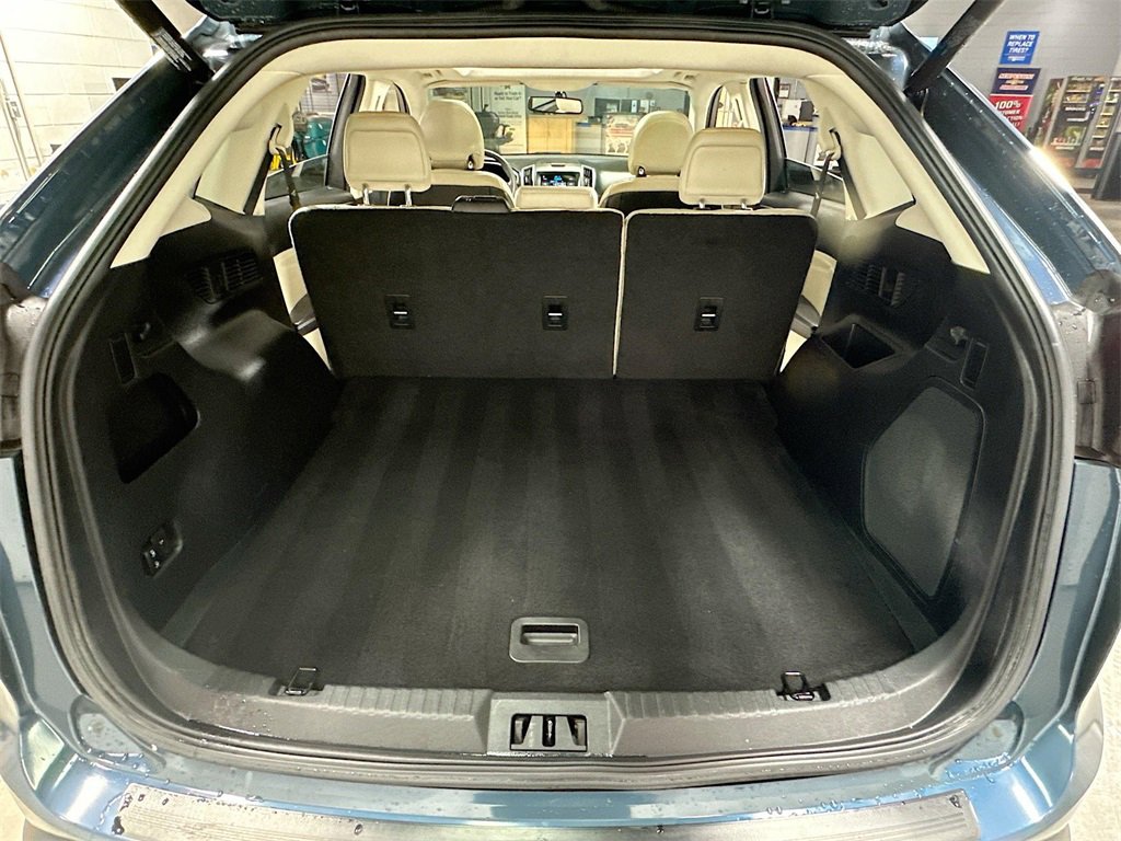 Used 2016 Ford Edge Titanium w/ Equipment Group 301A image 30