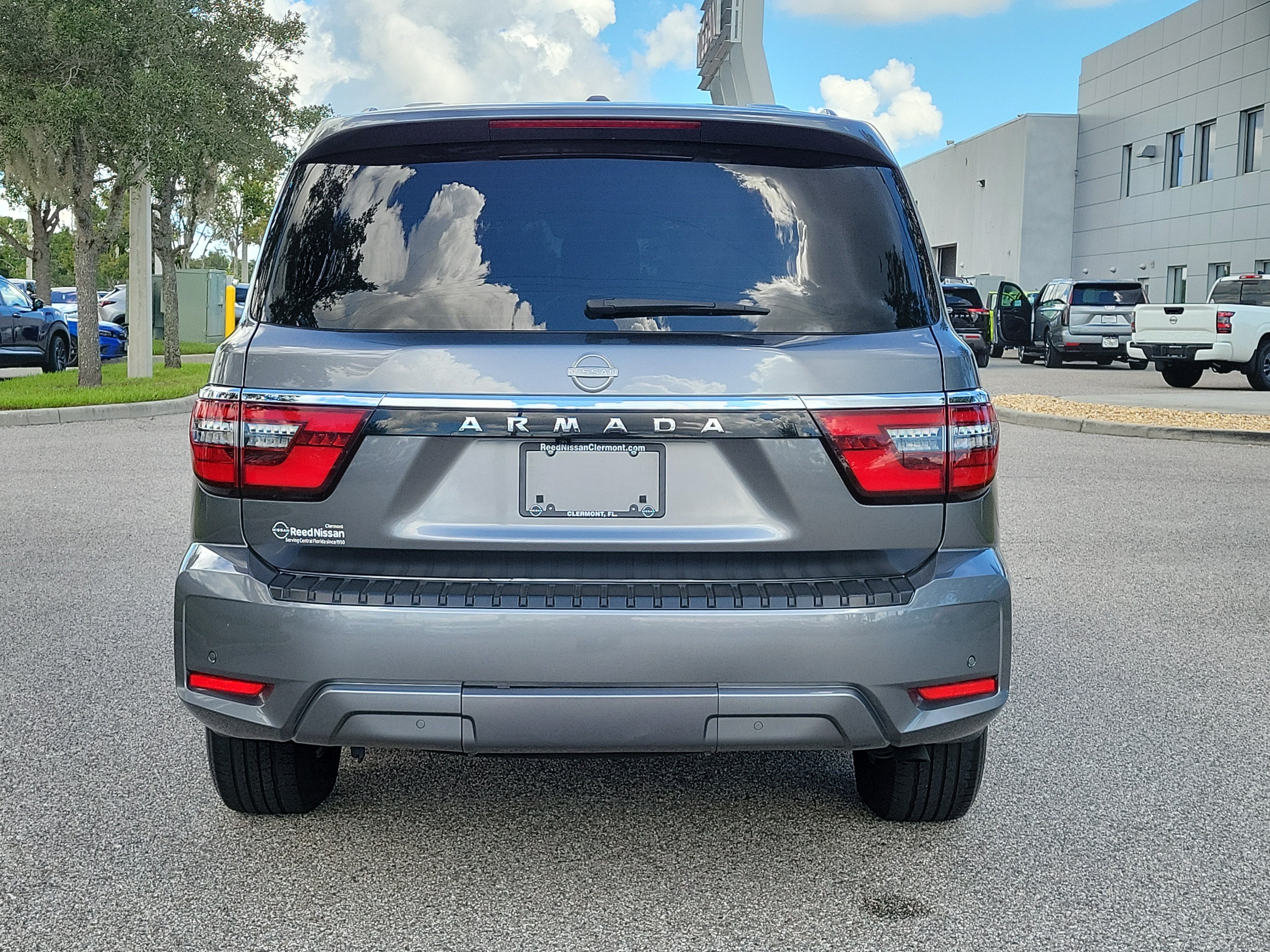 Certified 2023 Nissan Armada SV w/ Cargo Package RWD image 6