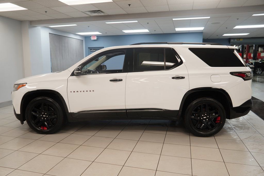 Used 2019 Chevrolet Traverse Premier w/ Redline Edition image 2