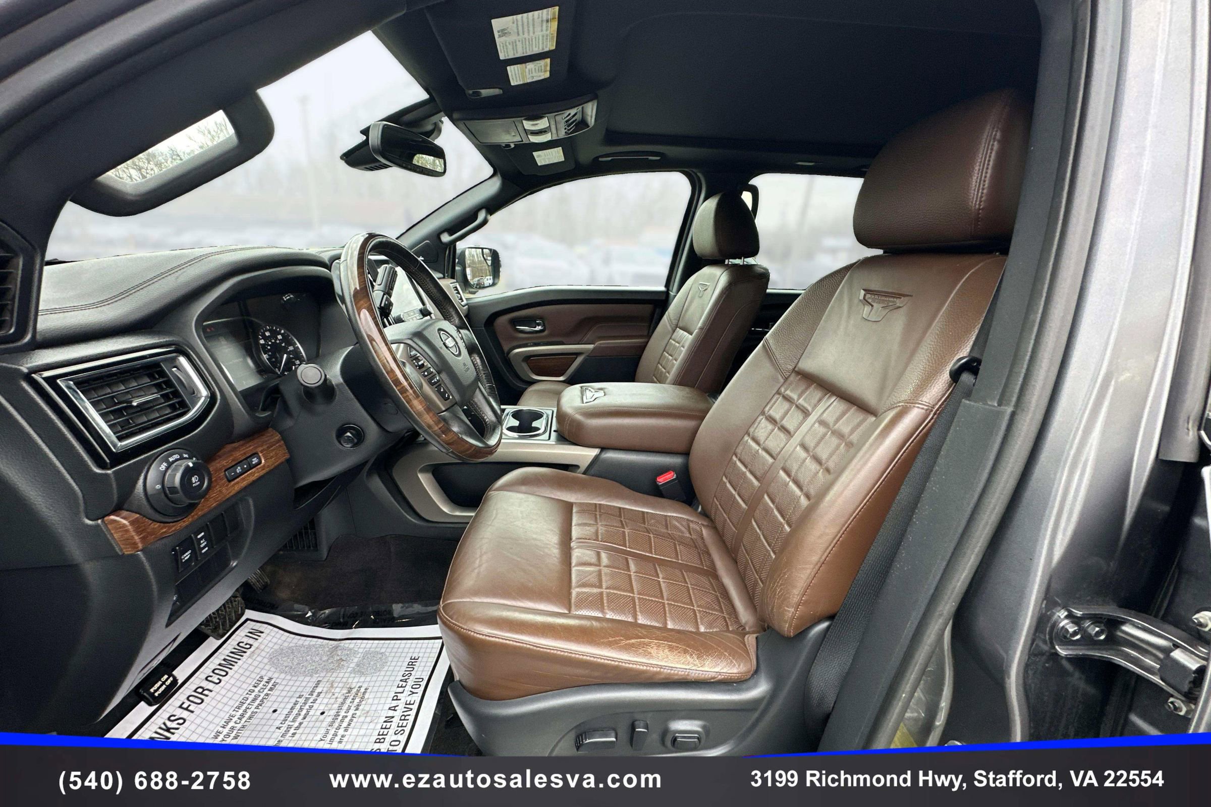 Used 2021 Nissan Titan Platinum Reserve w/ Moonroof Package image 14