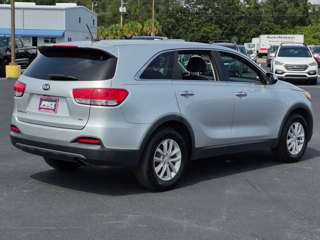 Used 2018 Kia Sorento L FWD image 5
