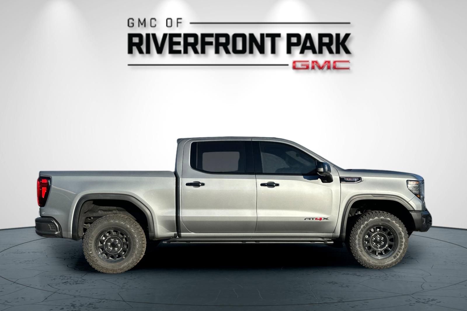 New 2026 GMC Sierra 1500 AT4X w/ AT4X AEV Edition image 2
