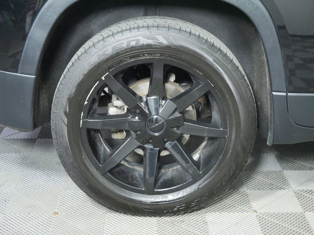 Used 2019 Chevrolet Traverse LT w/ LT Premium Package AWD/4WD image 11