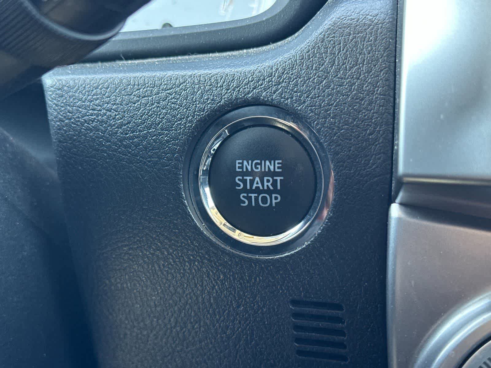Used 2023 Toyota 4Runner Limited AWD/4WD image 23