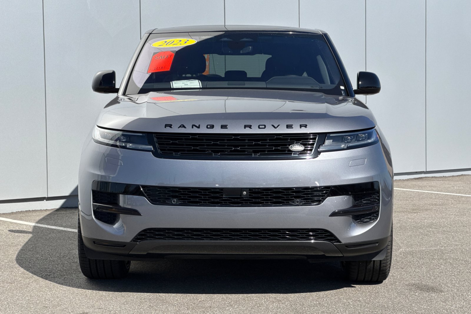 Used 2023 Land Rover Range Rover Sport SE AWD/4WD image 8