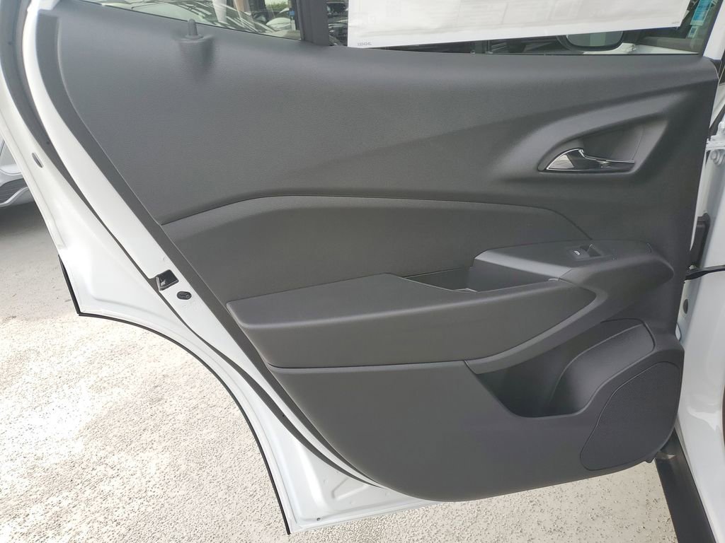 New 2026 Chevrolet Trax LS image 14