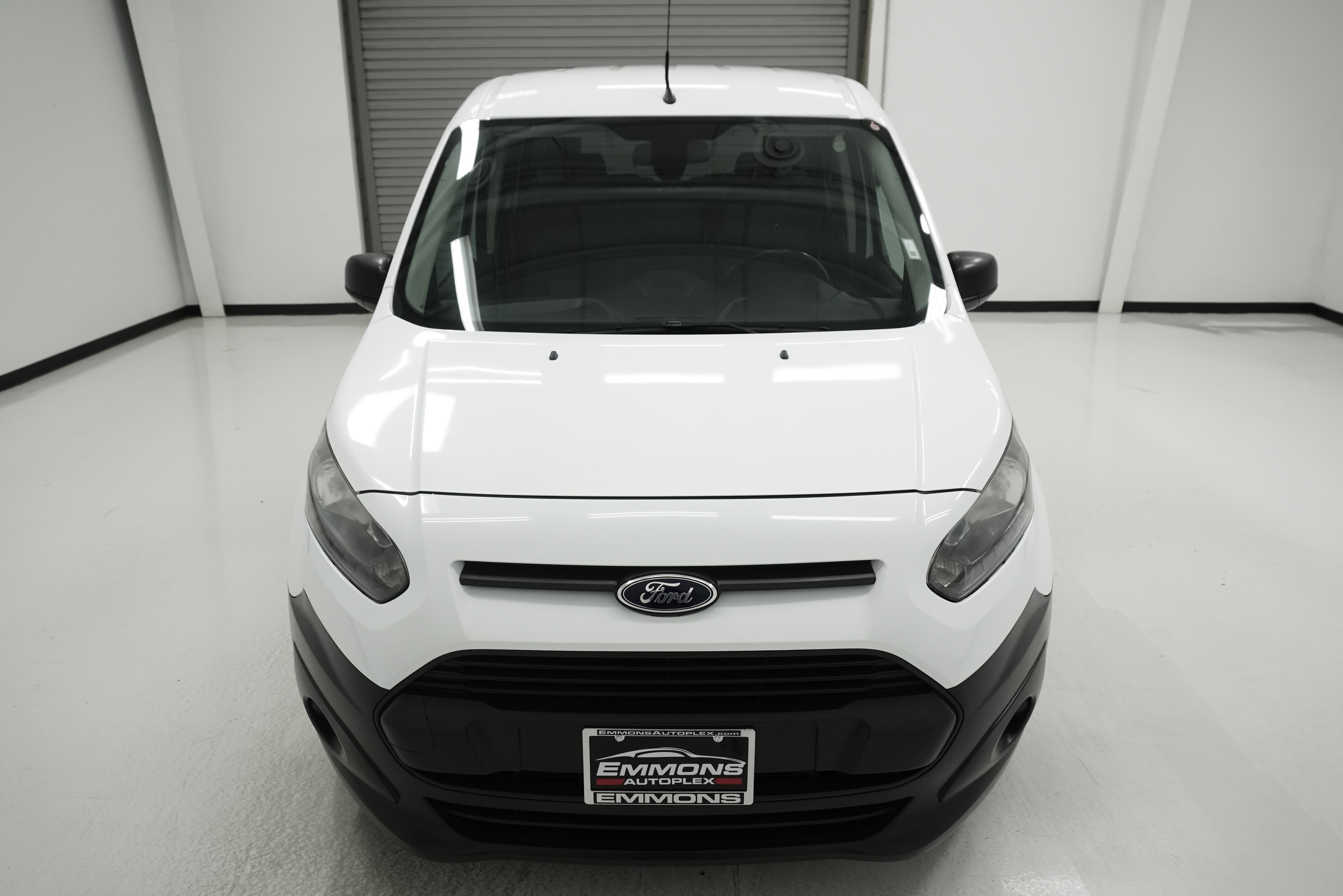 Used 2016 Ford Transit Connect XL image 2