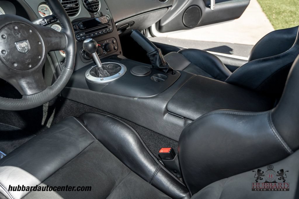 Used 2009 Dodge Viper ACR RWD image 19