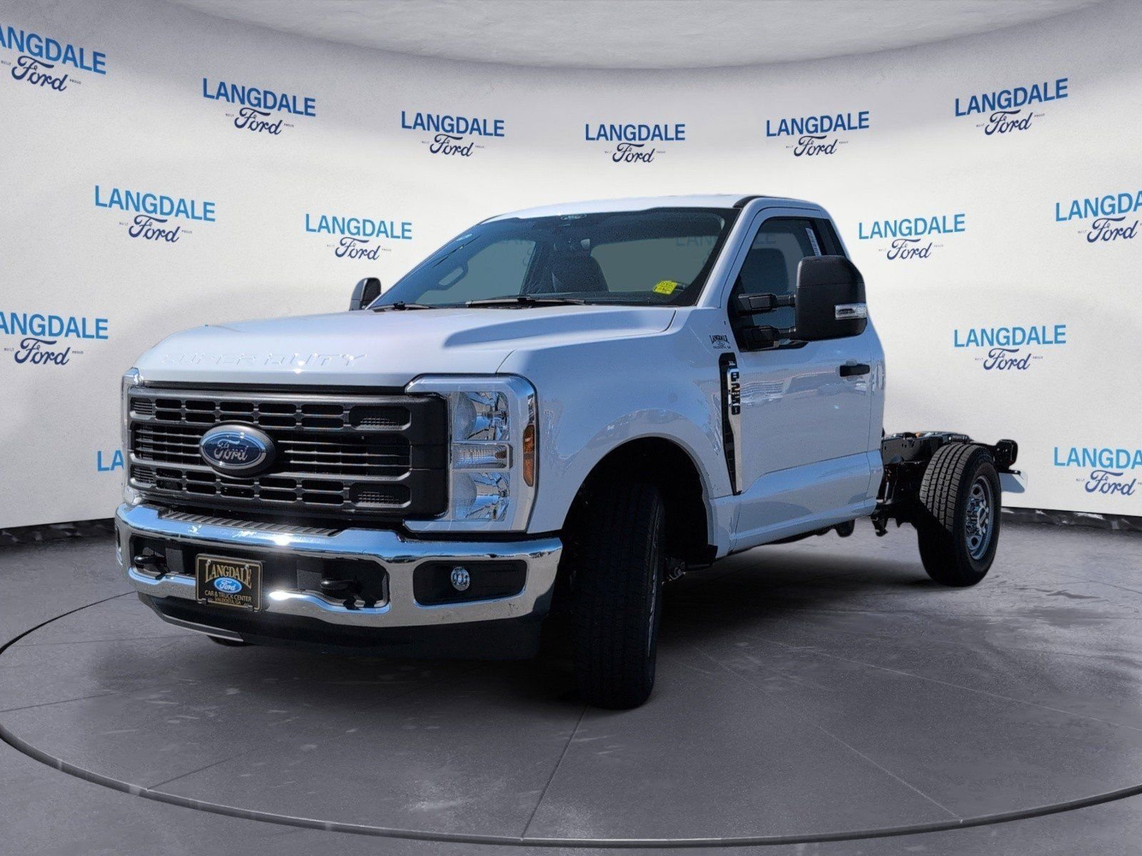 New 2026 Ford F250 XL w/ XL Chrome Package image 11