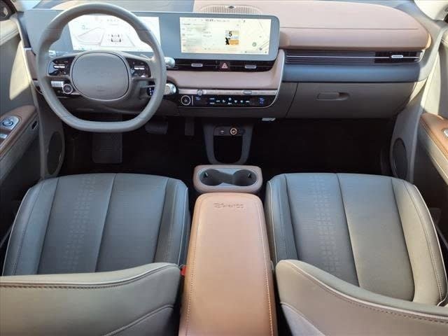Used 2024 Hyundai Ioniq 5 Limited image 14