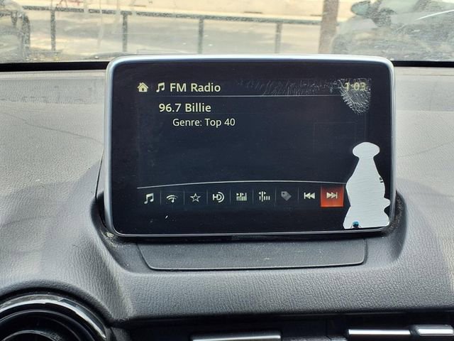 Used 2017 Toyota Yaris iA image 12