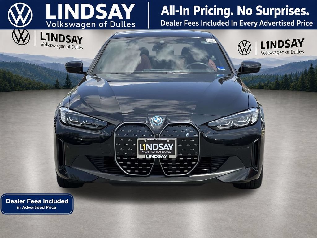 Used 2023 BMW i4 eDrive35 w/ Premium Package RWD image 3