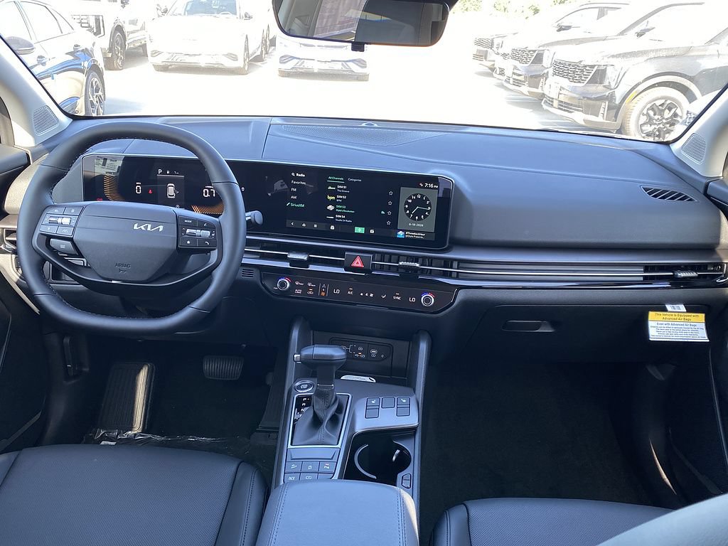 New 2026 Kia Sportage EX w/ EX Panorama Roof Package FWD image 23