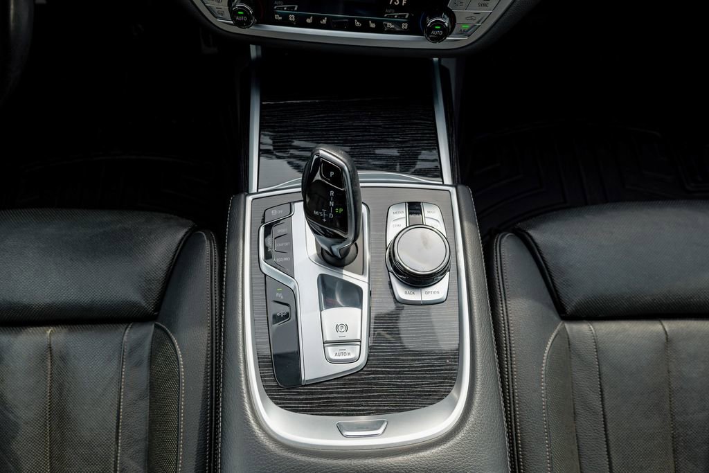 Used 2019 BMW 740i xDrive w/ Executive Package image 52