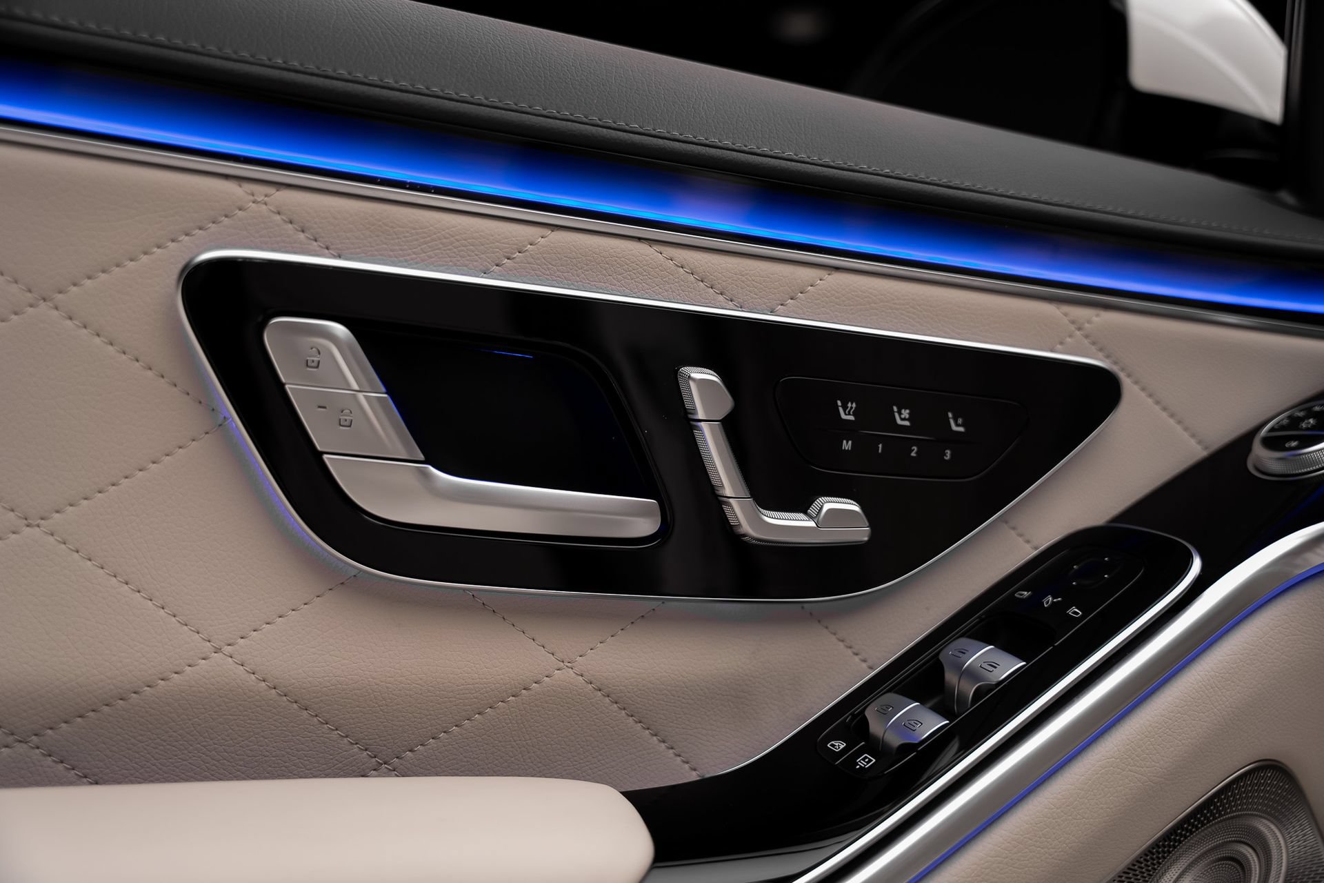 Used 2023 Mercedes-Benz S 580 4MATIC Sedan image 52