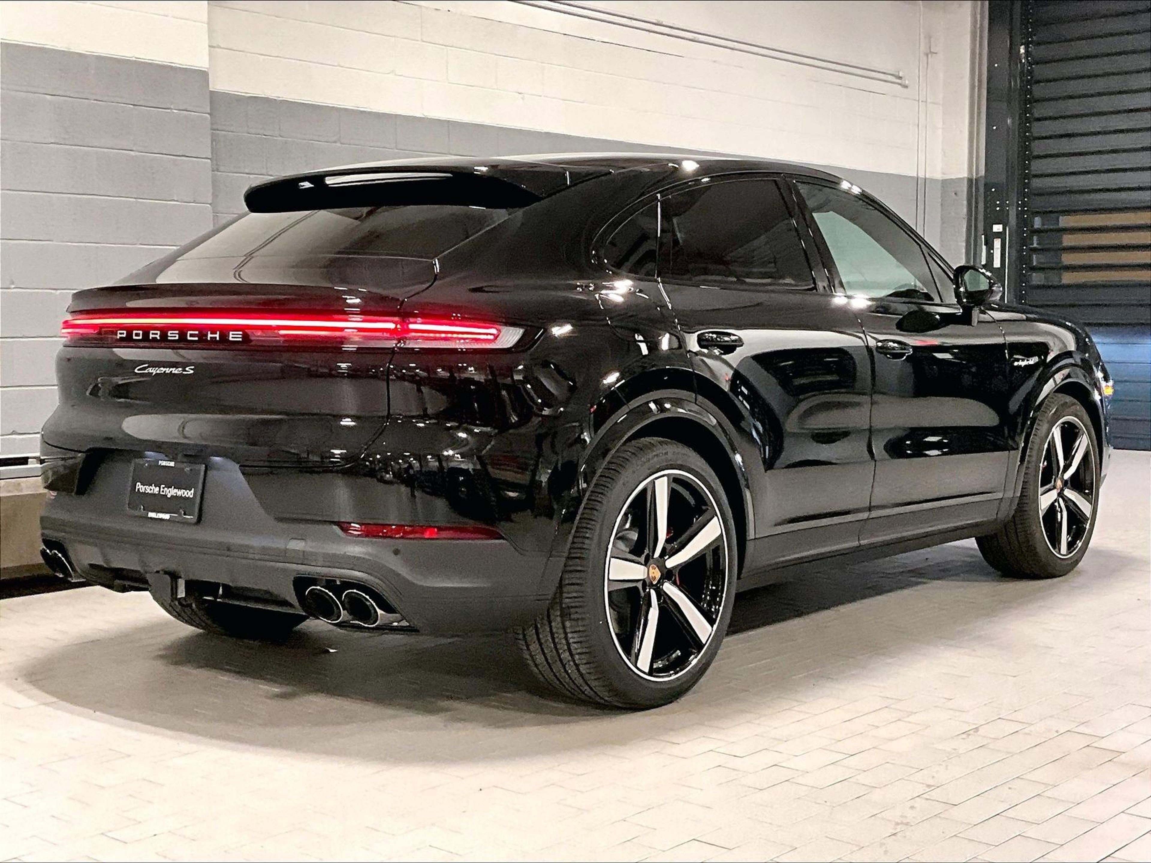 New 2026 Porsche Cayenne S image 24