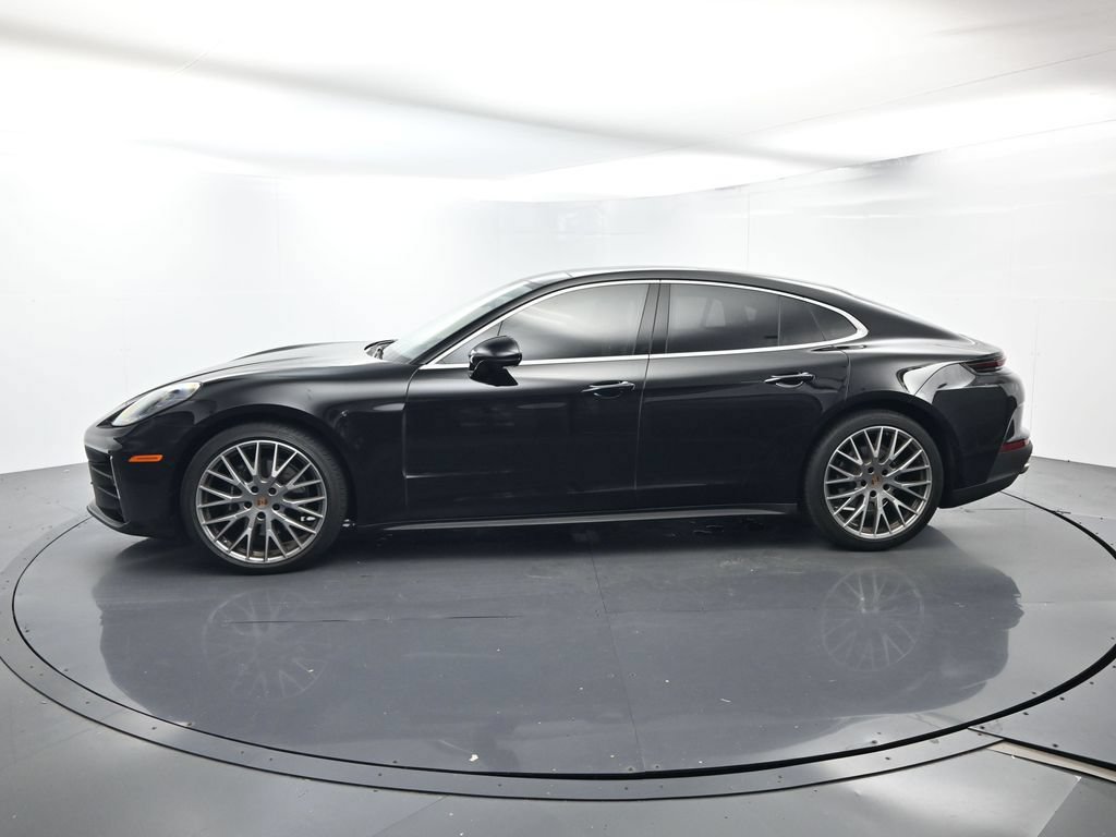 Certified 2026 Porsche Panamera 4 AWD/4WD image 2