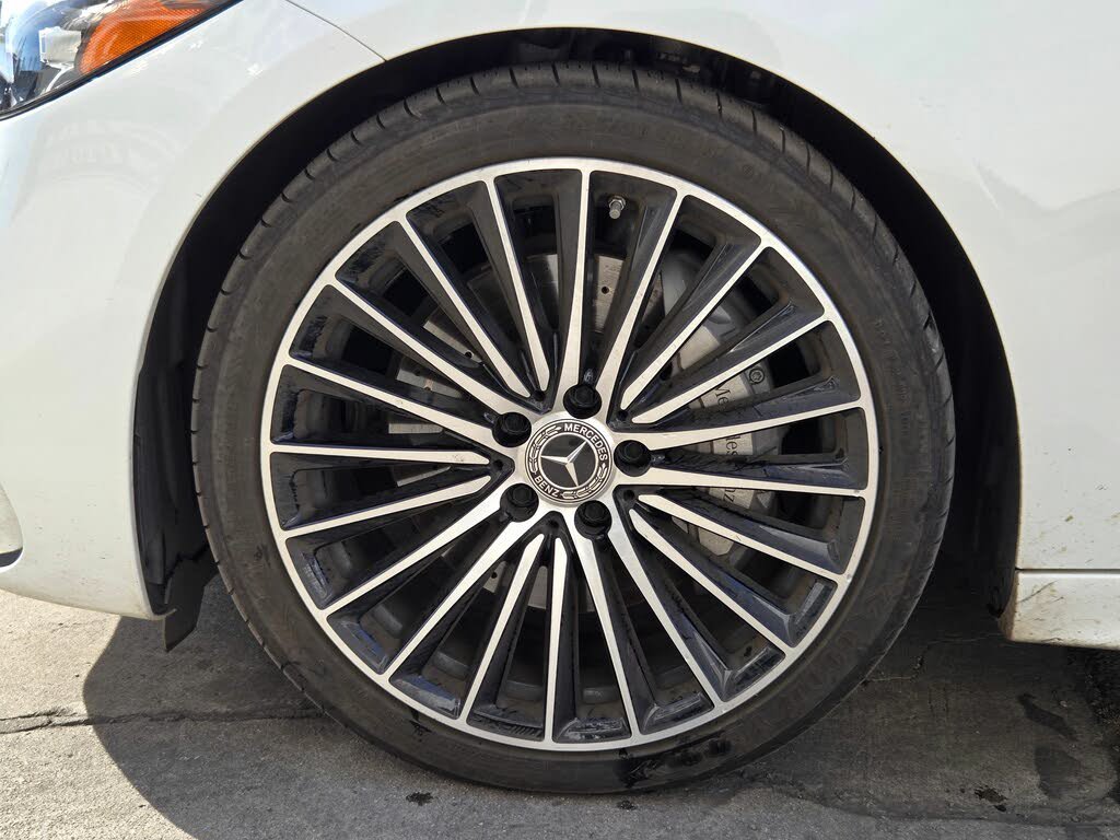 Used 2022 Mercedes-Benz C 300 Sedan image 19
