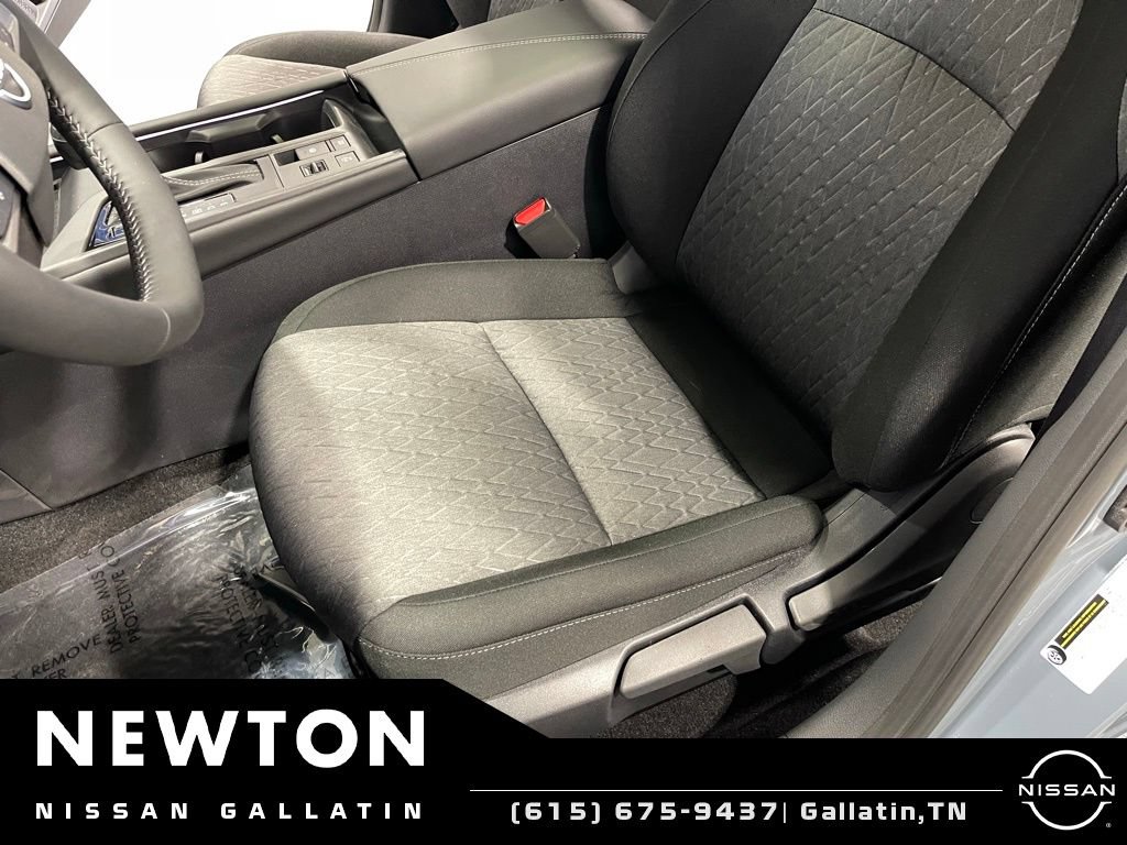 New 2026 Nissan Sentra SV w/ SV Convenience Package FWD image 15