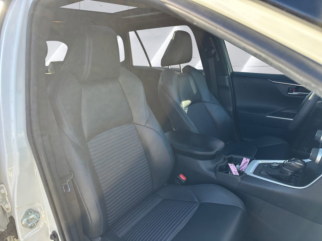 Used 2020 Toyota RAV4 XSE image 14