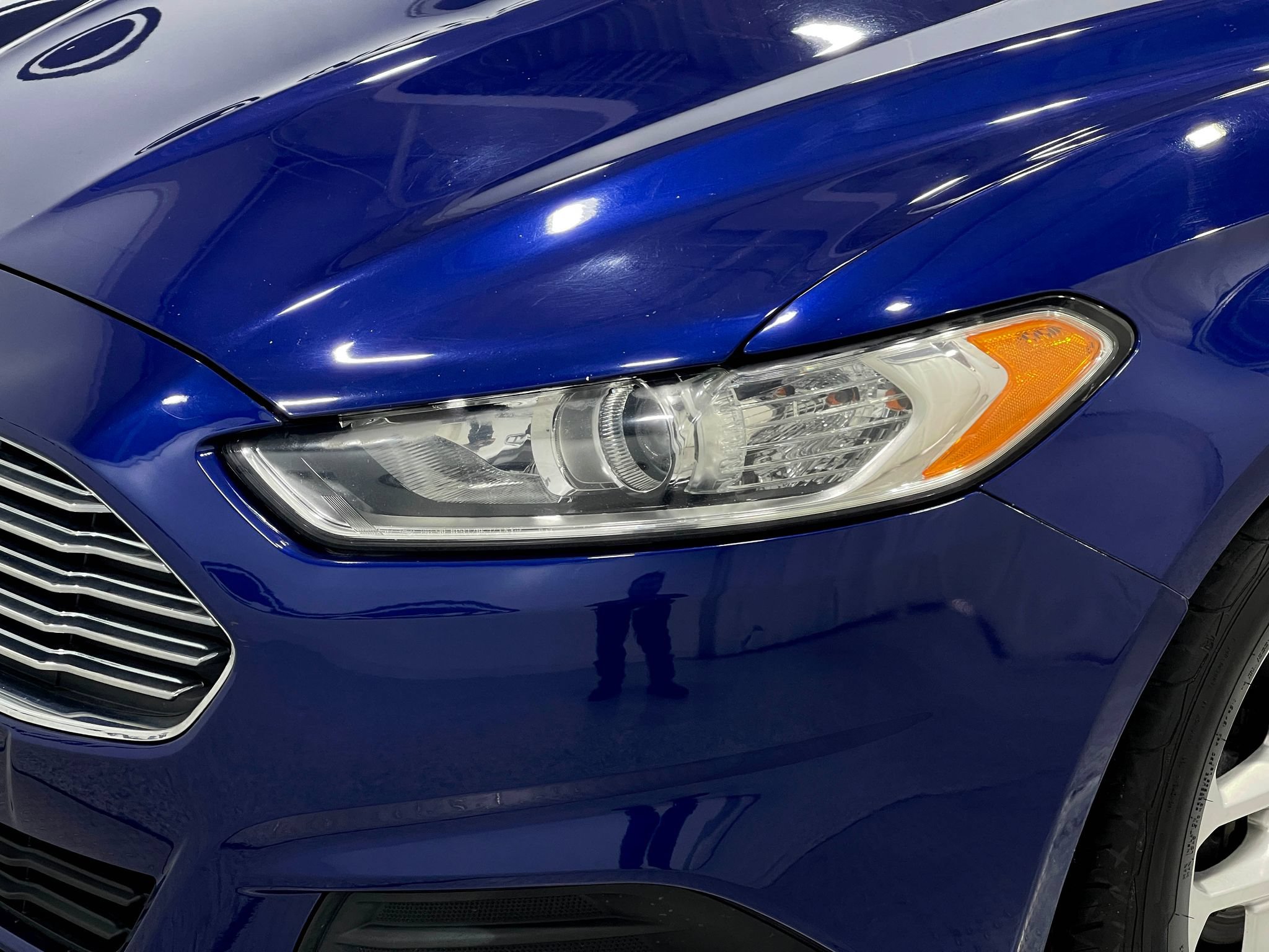 Used 2013 Ford Fusion SE FWD image 30