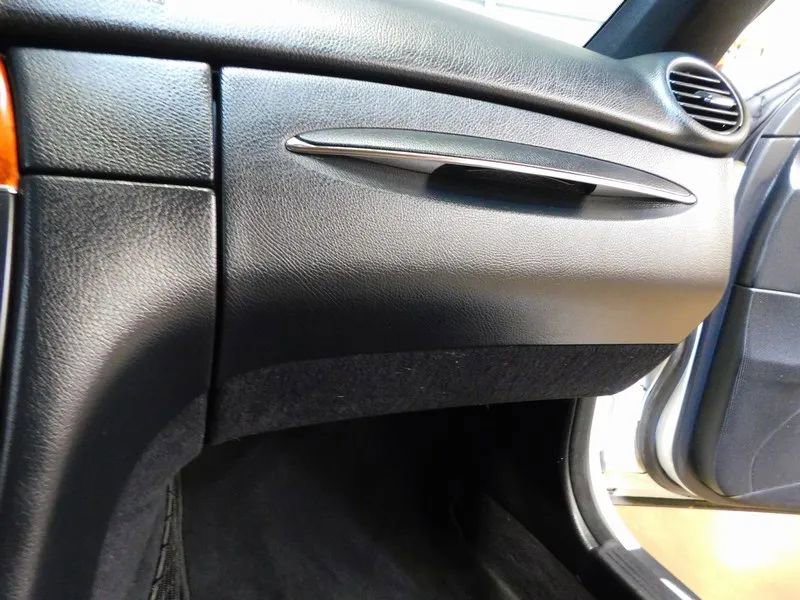 Used 2008 Mercedes-Benz CLK 350 Coupe image 26