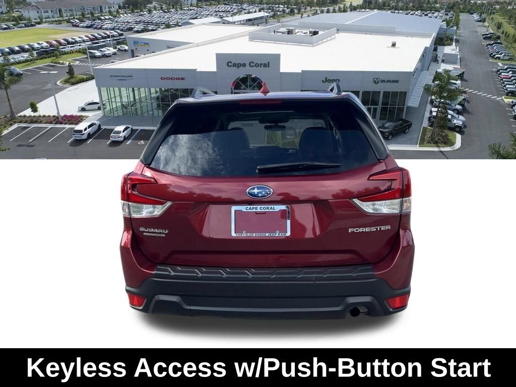 Used 2020 Subaru Forester Premium AWD/4WD image 5