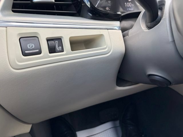 Used 2020 Cadillac XT5 Premium Luxury w/ LPO, Floor Liner Package AWD/4WD image 22