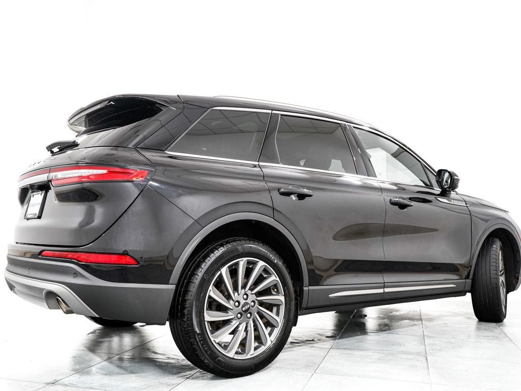 Used 2023 Lincoln Corsair Reserve w/ Equipment Group 201A AWD/4WD image 7
