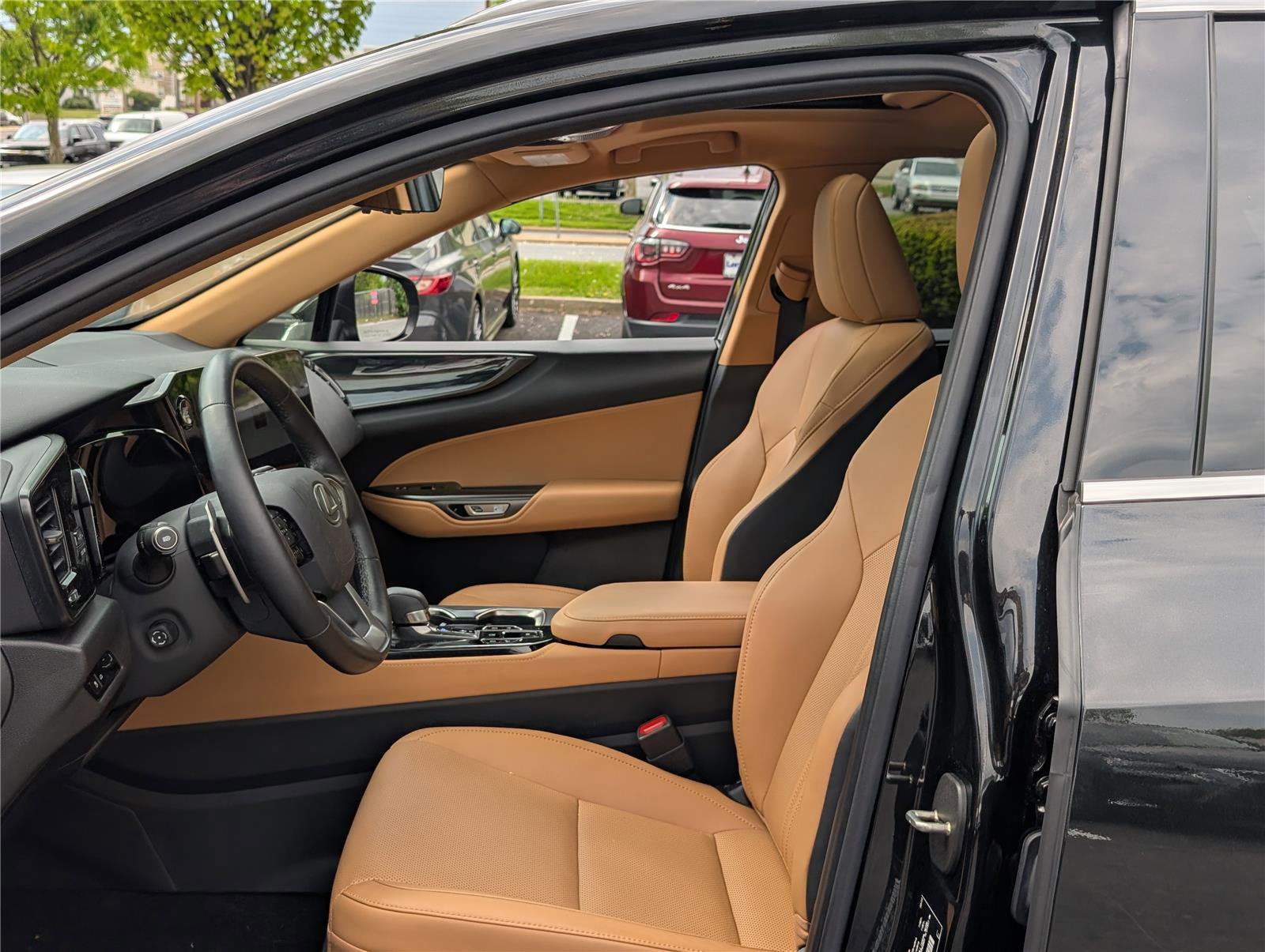Used 2024 Lexus NX 350 AWD w/ Cold Area Package image 16