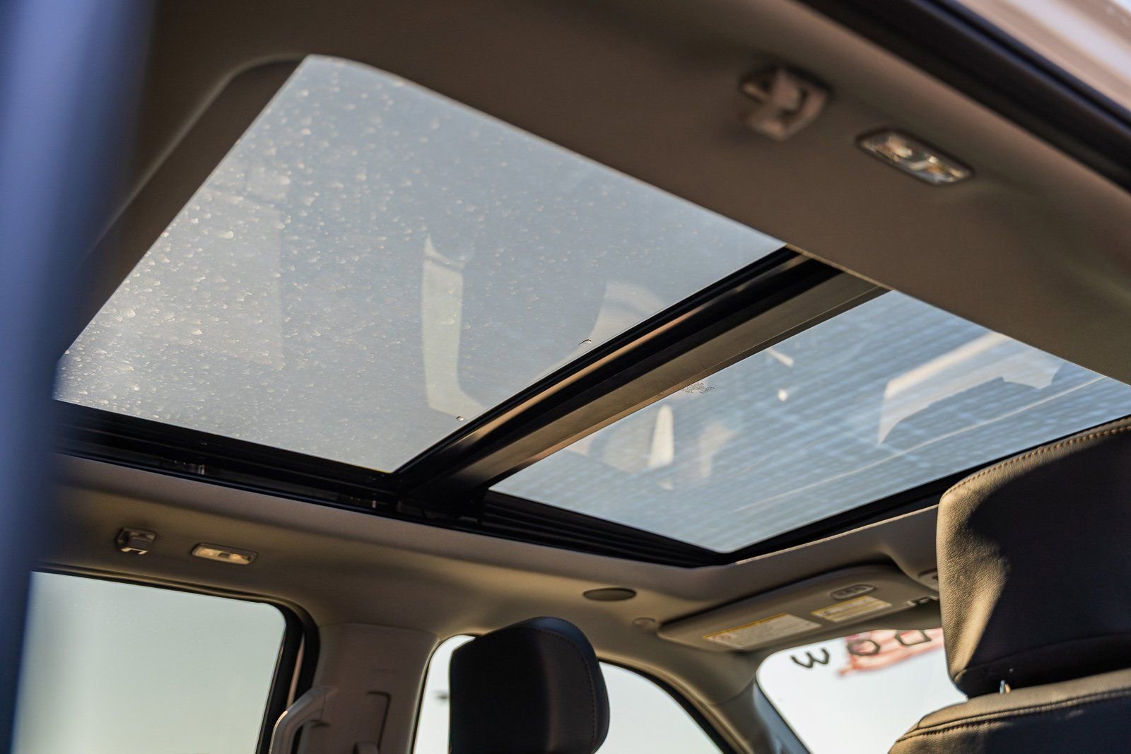 New 2026 Ford F250 Lariat w/ Black Appearance Package image 31