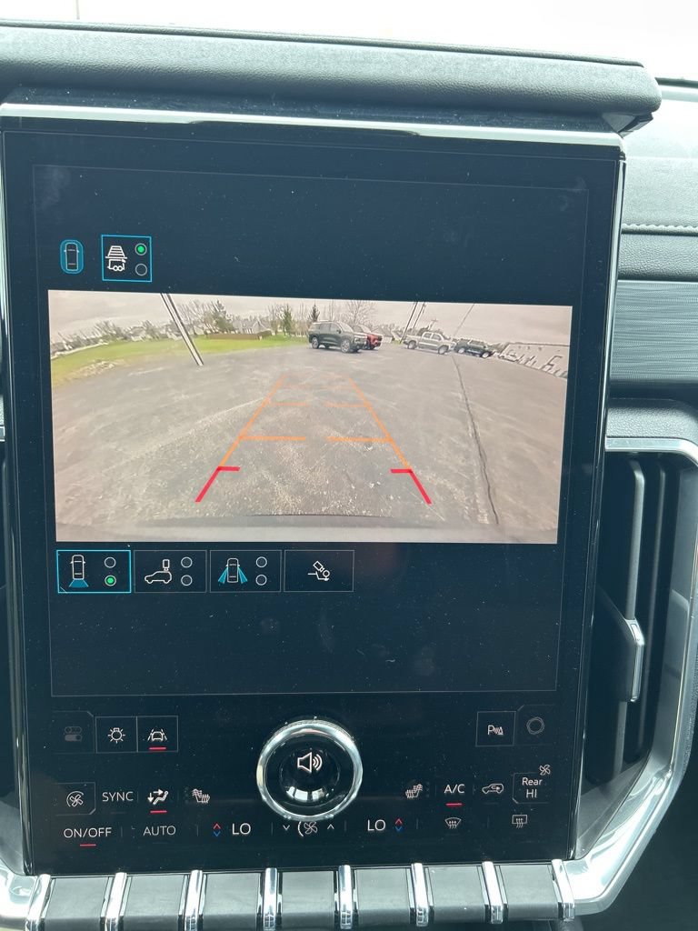 Used 2025 GMC Acadia Elevation FWD image 43