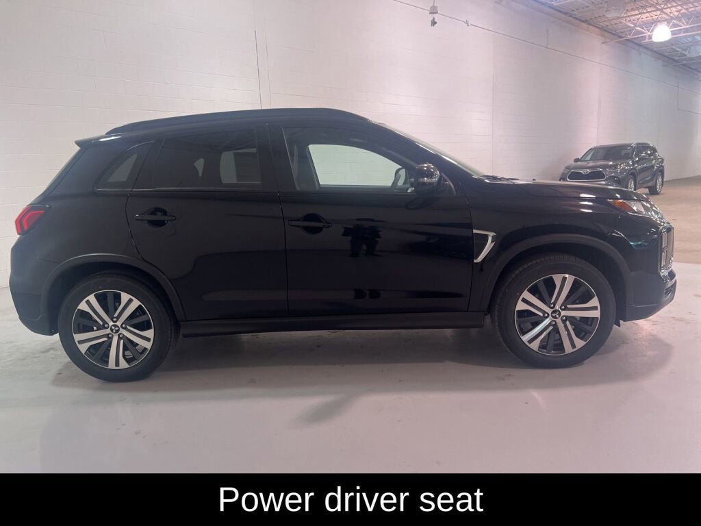 New 2025 Mitsubishi Outlander Sport SEL AWD/4WD image 2