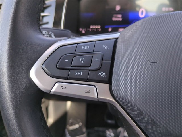 Used 2025 Volkswagen Jetta S image 27